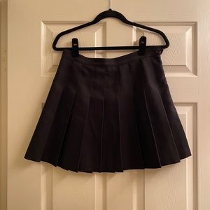 American Apparel Pleated Skirt